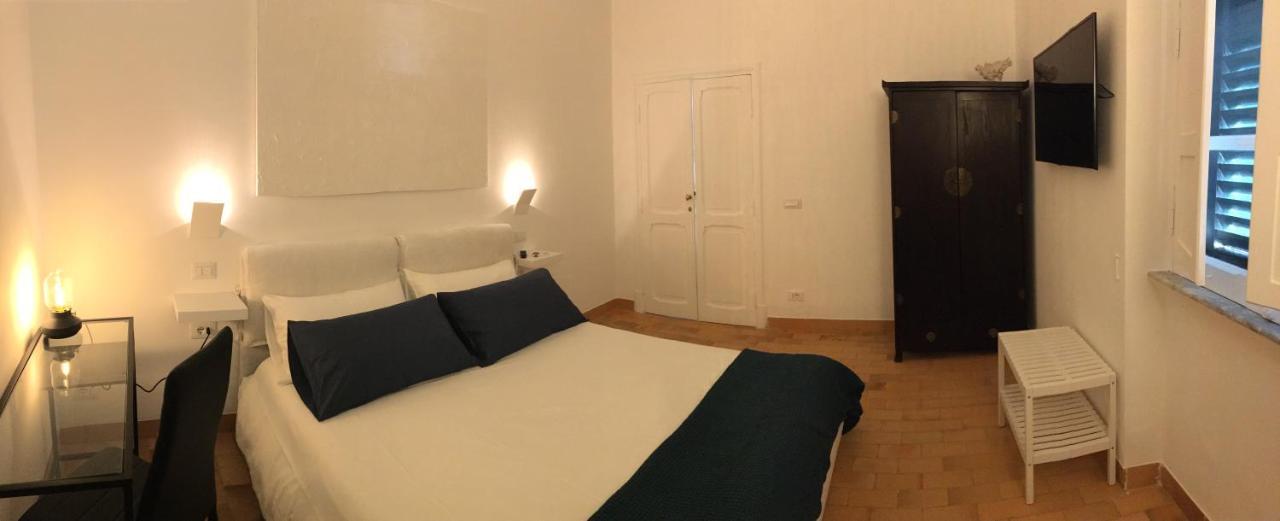 Vila La Terrazza Sul Mare Santa Marinella Exteriér fotografie